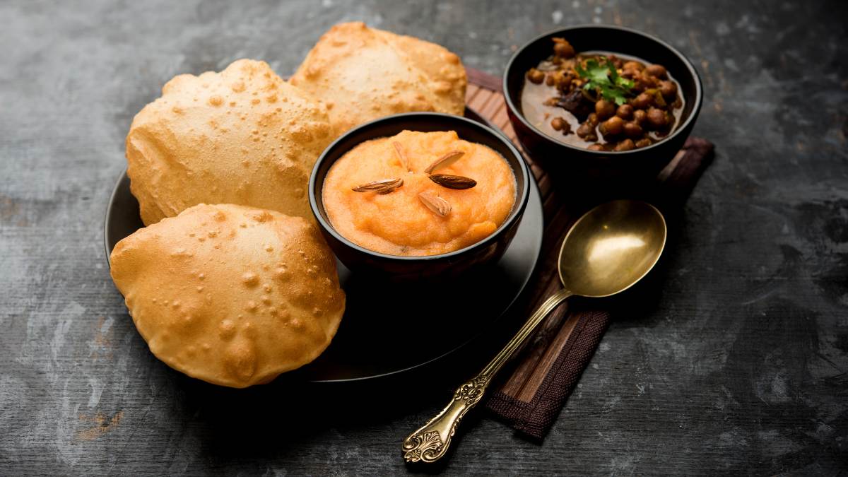 Halwa Poori Chana Prasad For Ashtami And Navami Kanya Pujan Recipe 2024