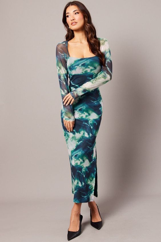 Square Neck Full Sleeve Bodycon Dress