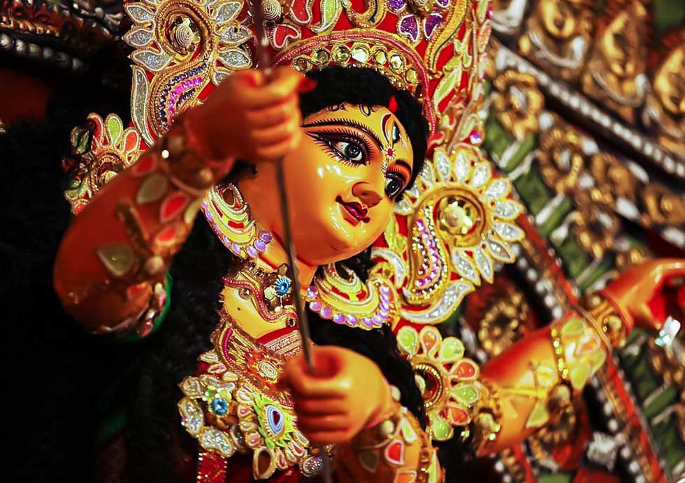 Durga Puja 2024 All About Date, Significance, And Mantras HerZindagi