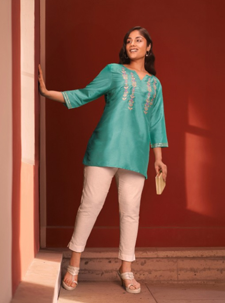 Floral Gota Patti Kurti Design