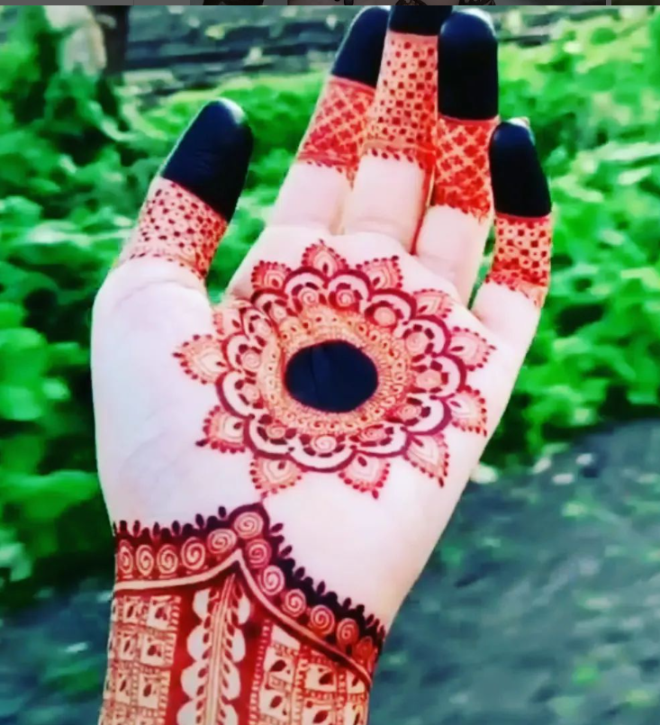 Simple Arabic Mehndi Design