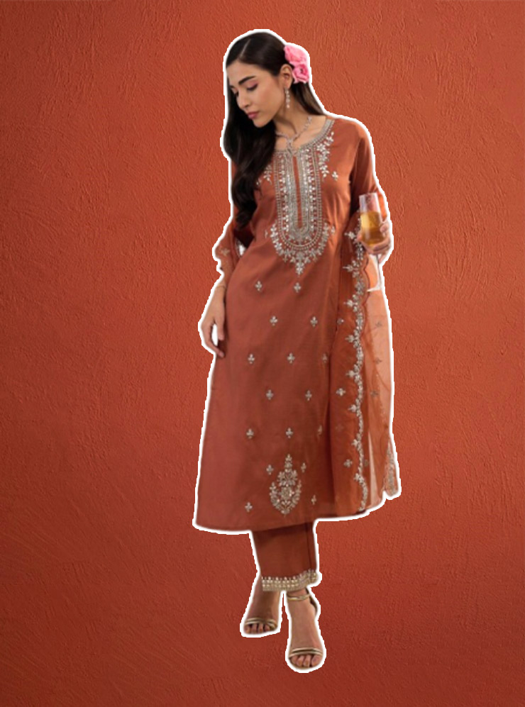 Scalloped Border Gotta Patti Kurta Set