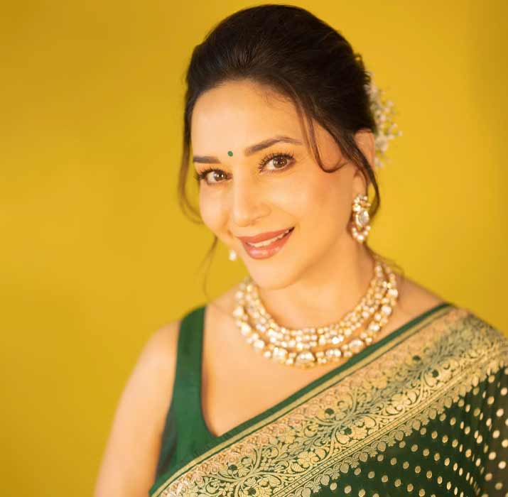 Stone Studded Jewellery Look