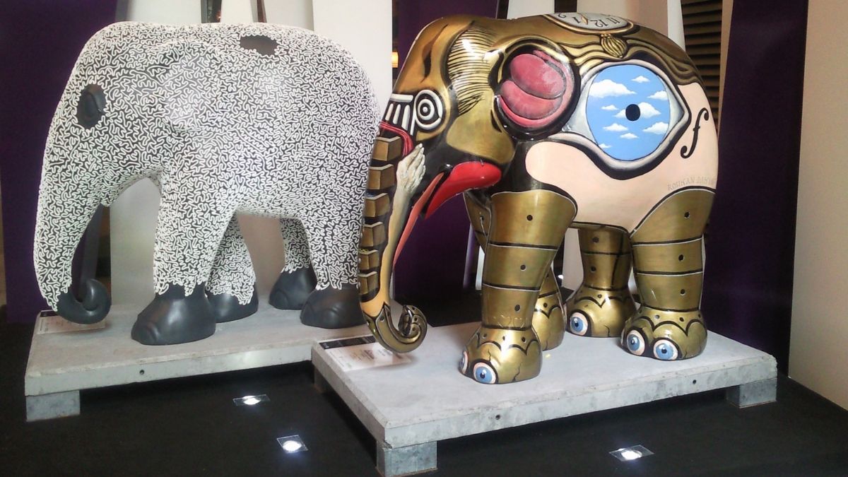 Which Elephant Statue Should You Keep At Home As Per Vastu