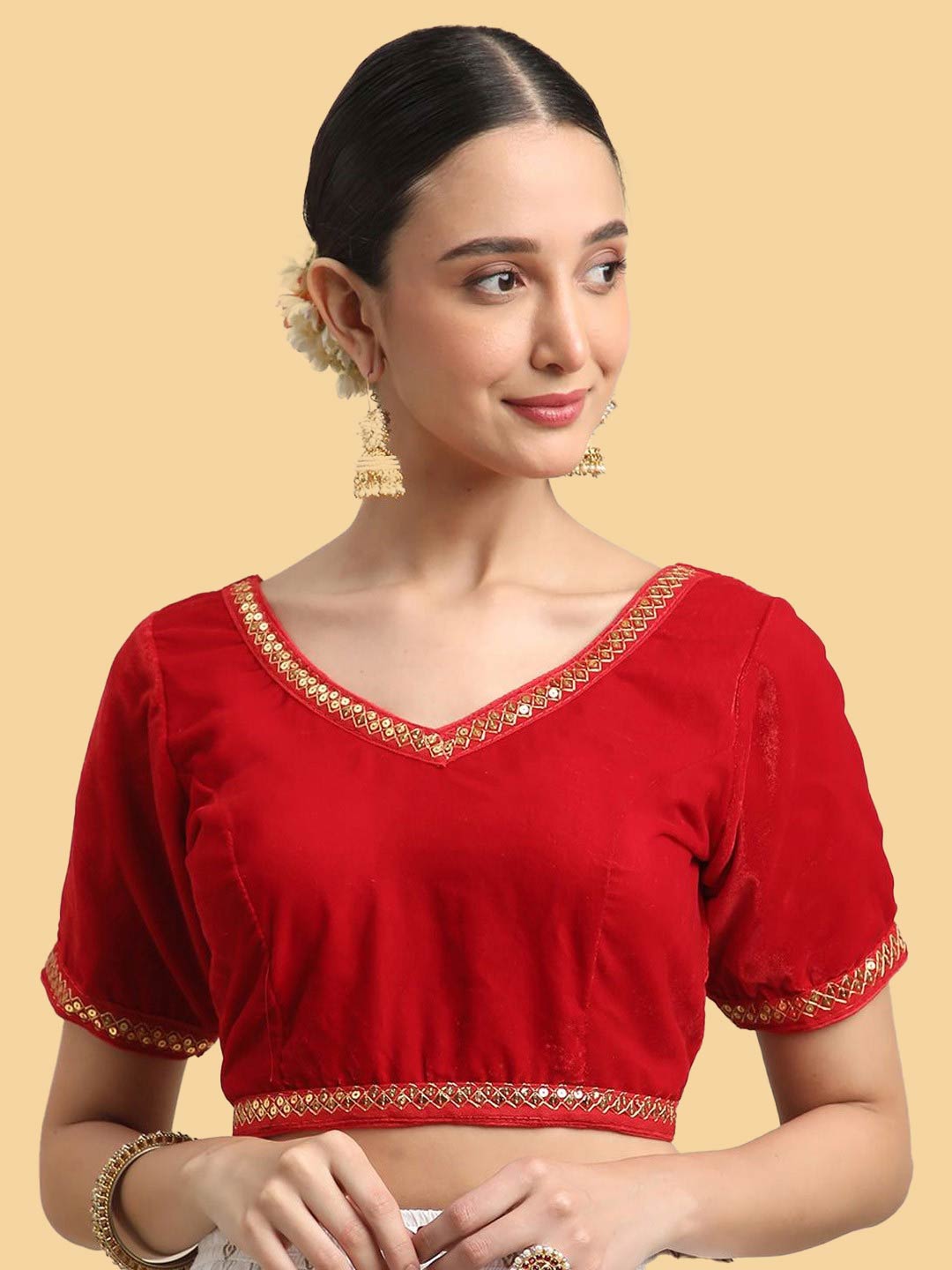 Short Sleeves Velvet Saree Blouse Design