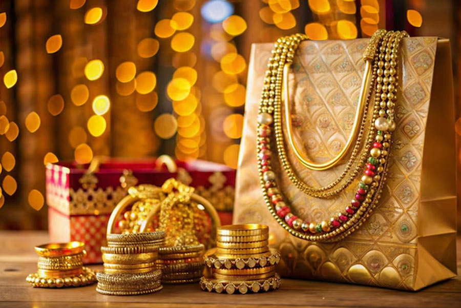 Gold Rate Today (December 18, 2024) For 22 & 24 Carat | HerZindagi