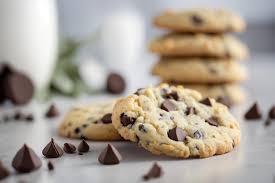 Almond Flour Chocolate Chip Cookies