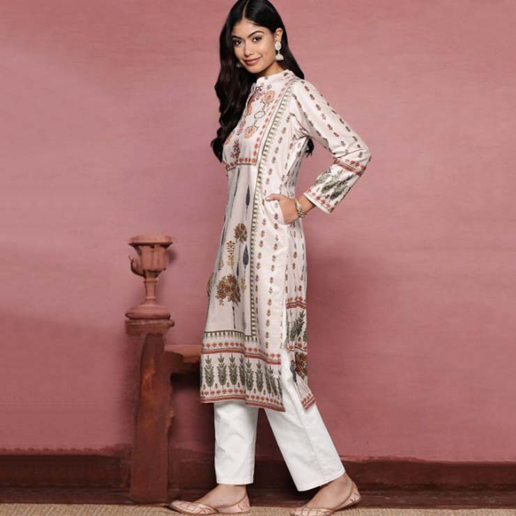 Printed Mandarin Collar Velvet Suit Design