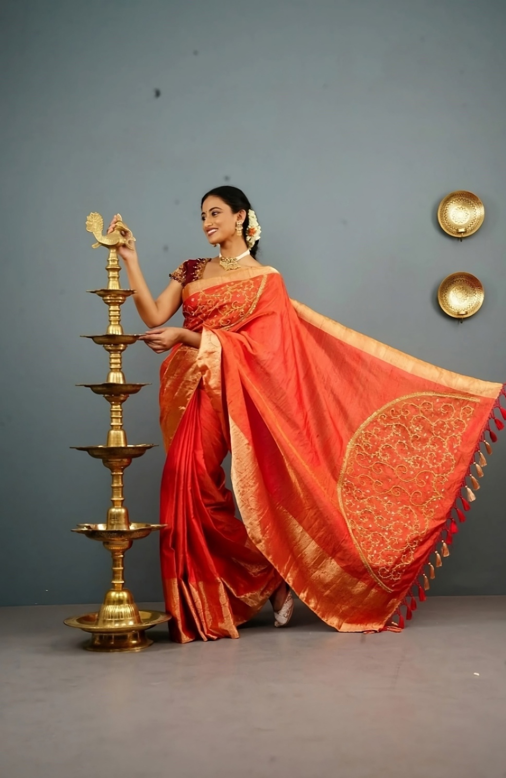 Pure Raw Silk Tissue Kanjivaram Saree