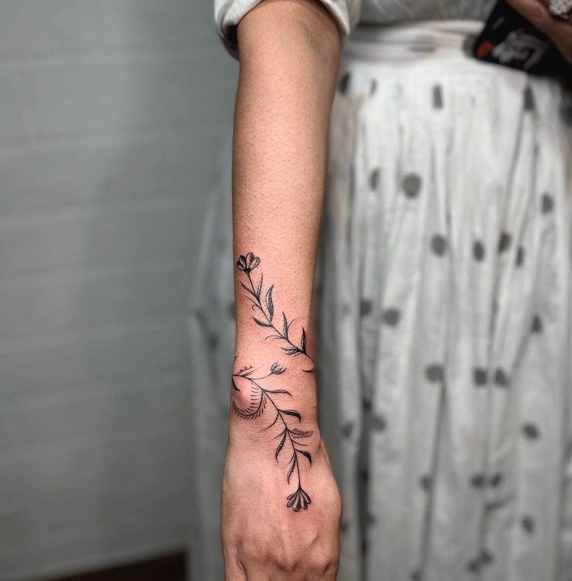 Freehand Floral Armband Tattoo Design