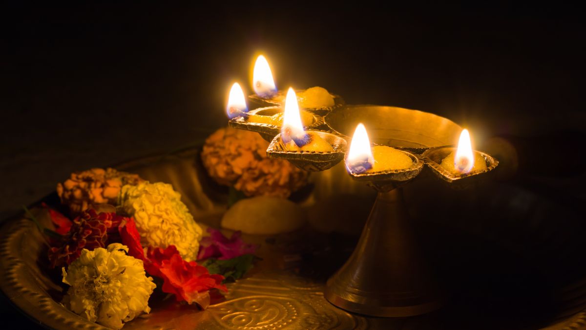 How To Worship at home