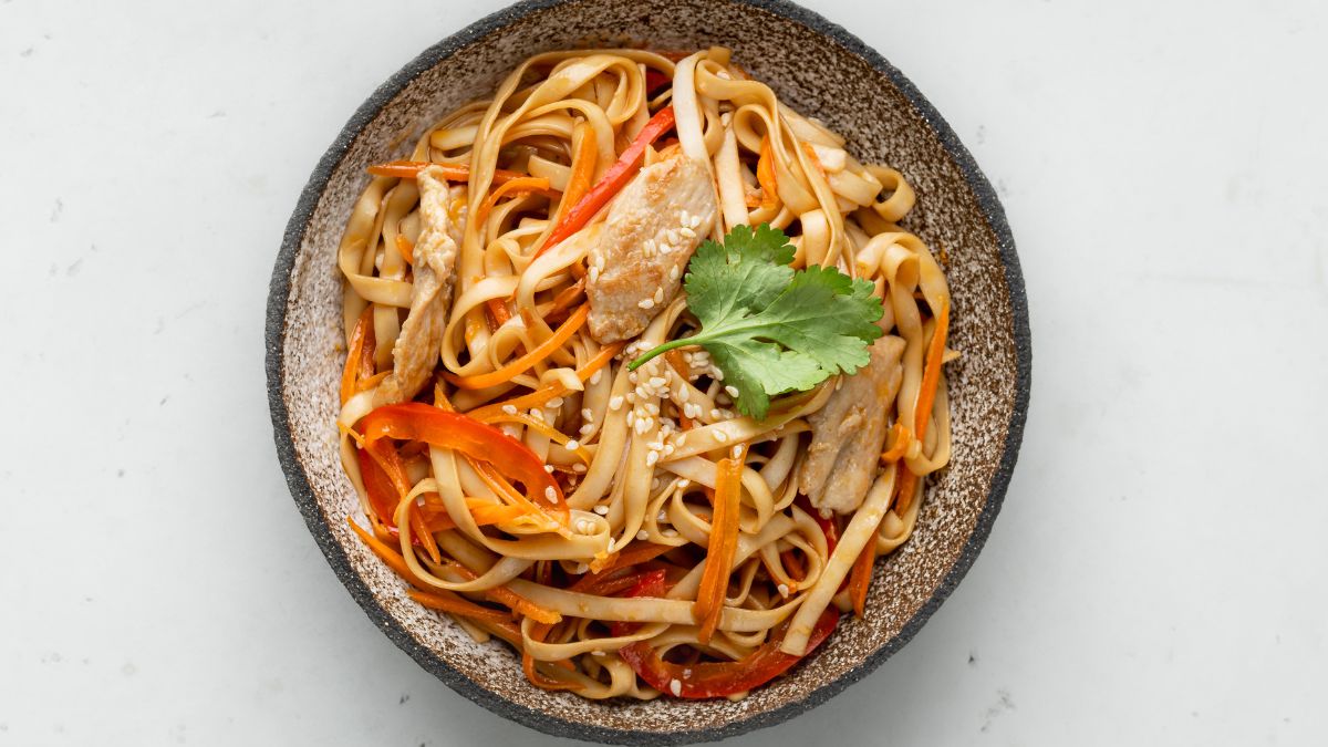 How To Make Japchae (Korean Glass Noodle Stir Fry) At Home