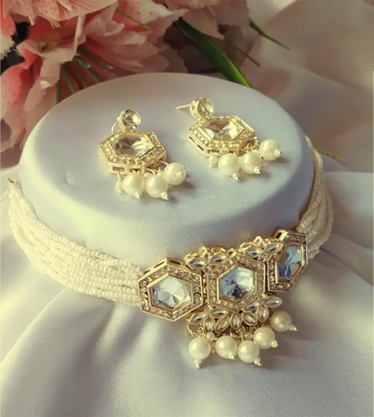 Layered Pearl Choker Kundan Set Design