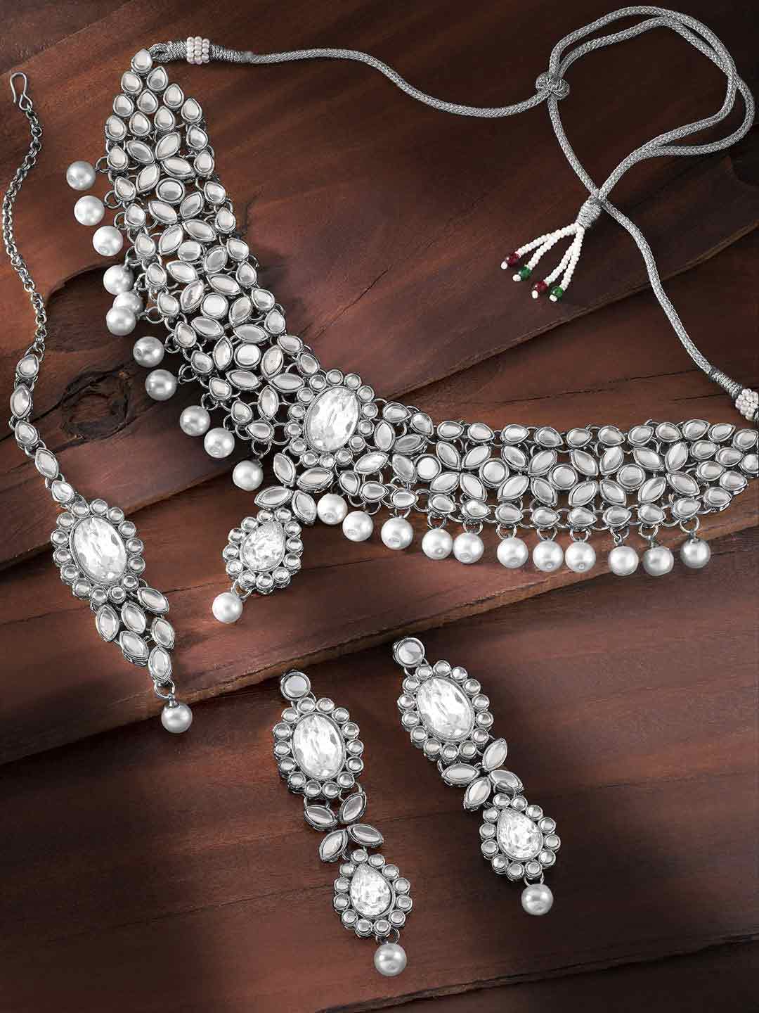 White Silver-Plated Kundan And Pearls Embellished Jewellery Set