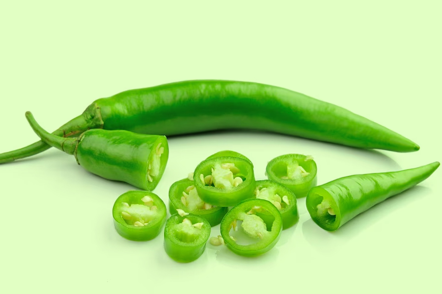 12 Benefits Of Eating Green Chillies