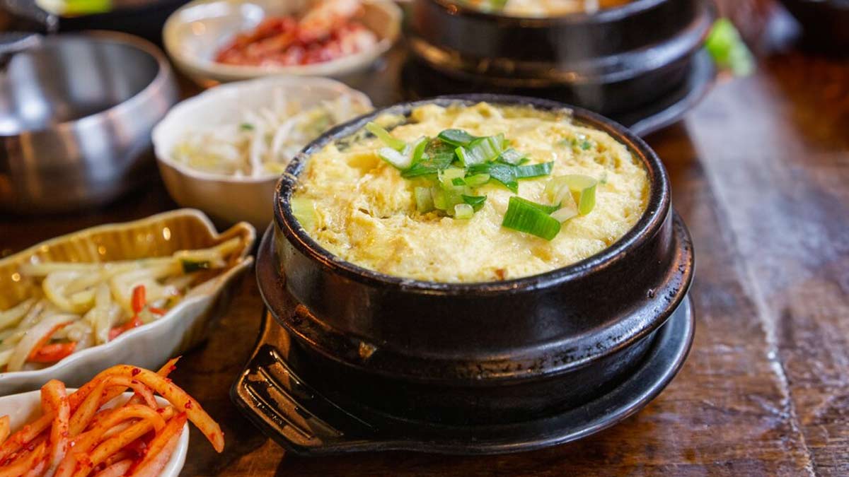 How To Make Perfect Korean Steamed Eggs Gyeranjjim In Only 15 Minutes