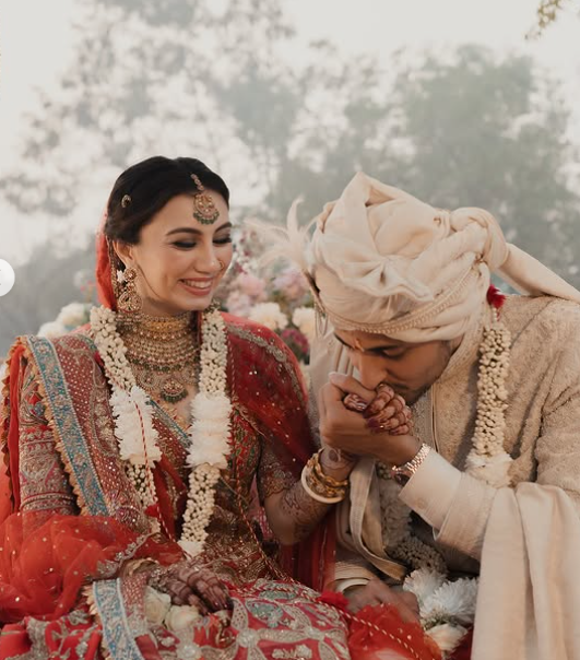 dharal surela's wedding lehenga