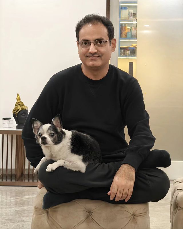 Motivational Quotes By Dr Vikas Divyakirti