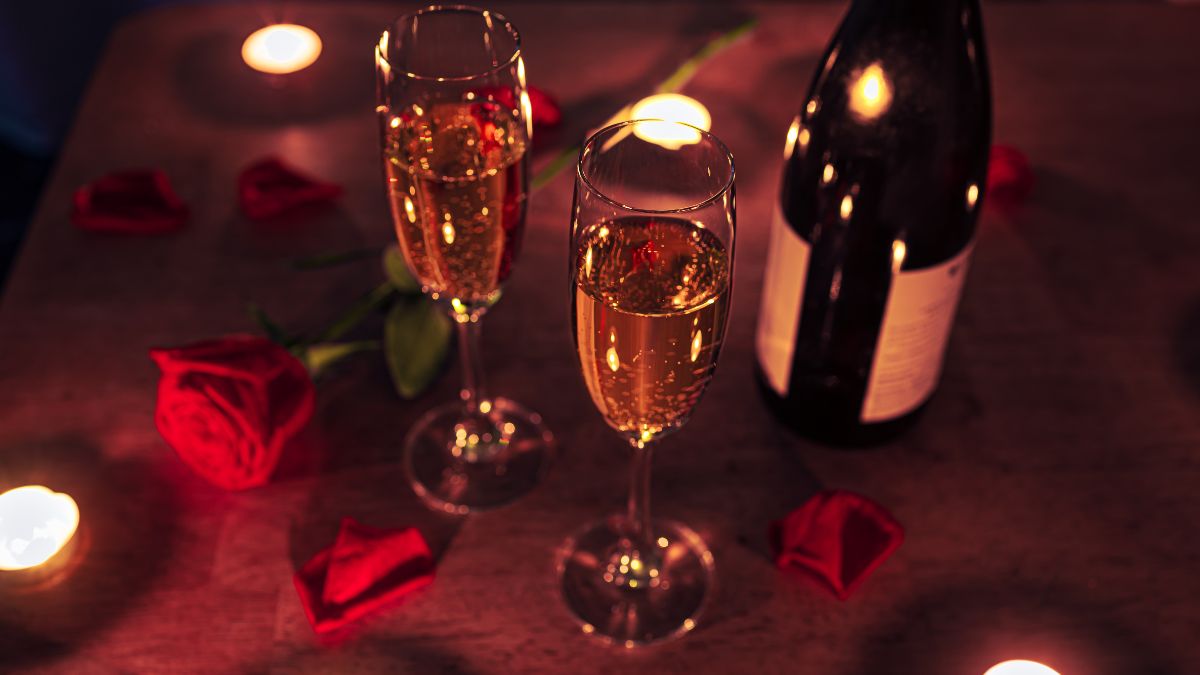 5 DIY Decor Ideas For Kiss Day 2025