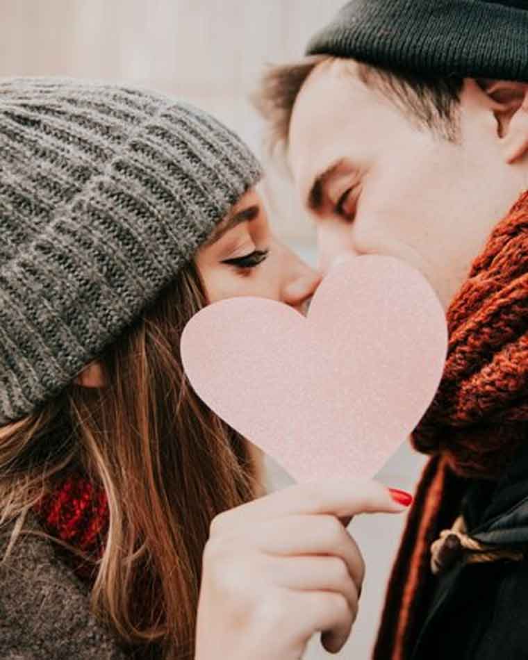 Kiss Day whatsapp status