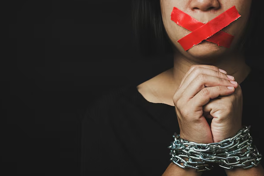 up women hiv positive dowry case