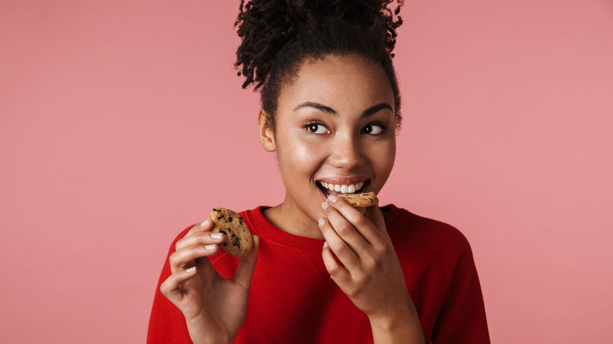 side effects of eating sweets at night