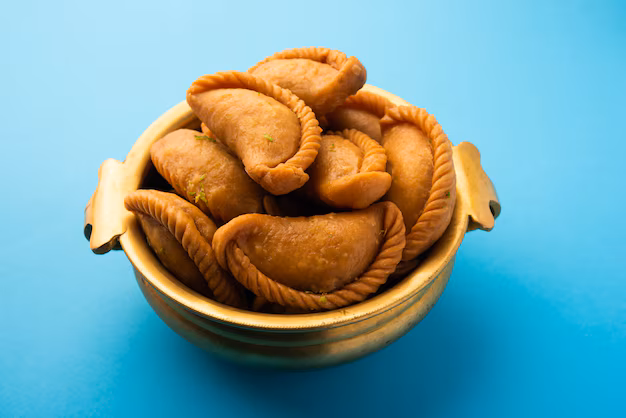 gulkand gujiya