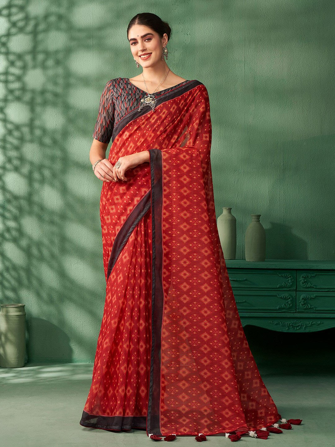 Geometric Printed Jaipuri Saree