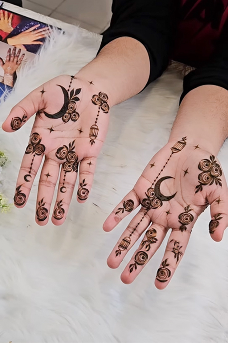 Rose Chand Mehndi Design