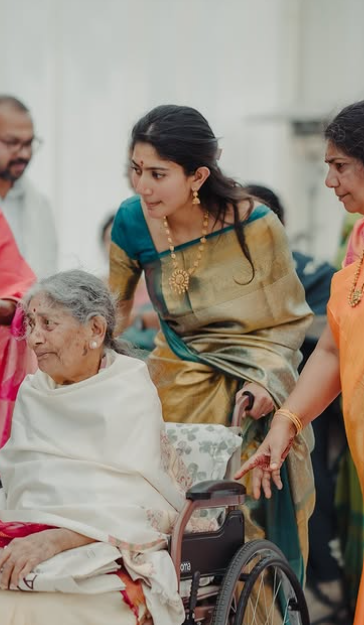 sai pallavi green silk saree