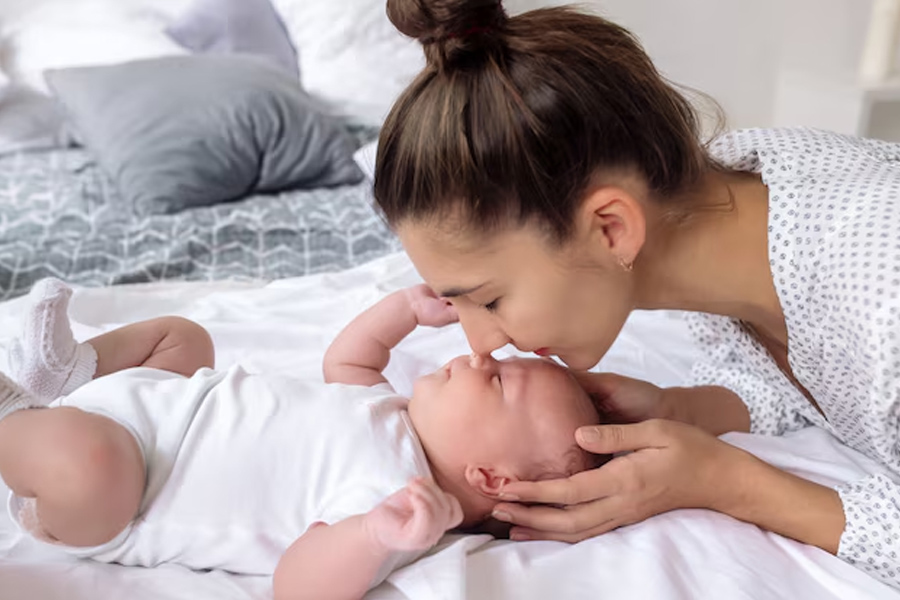 tips to bond with your newborn