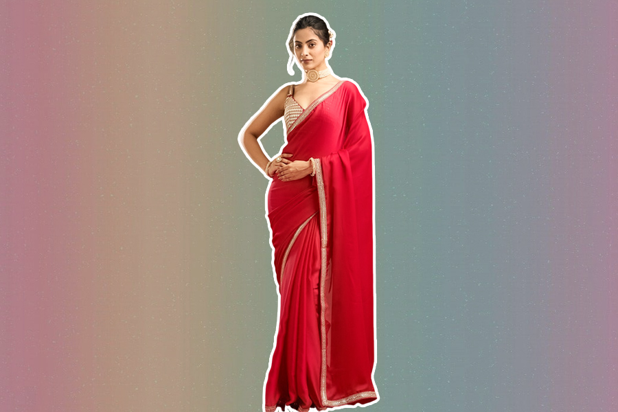 Red Plain Saree With Golden Contrast Blouse Design
