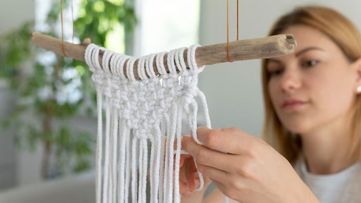 Easy DIY Home Decor Ideas: From Wall Hangings to Fairy Lanterns, 5 Fun Projects to Try