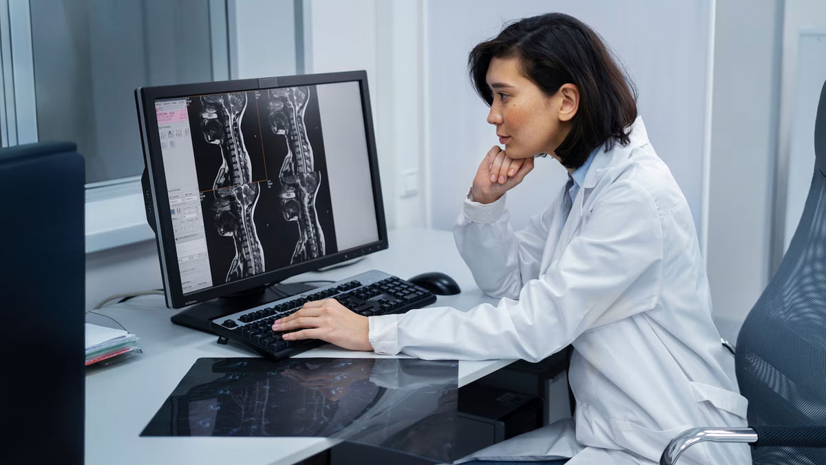 Why Taking Extra Care Of Bones, Joints After 30 Is Important For Women