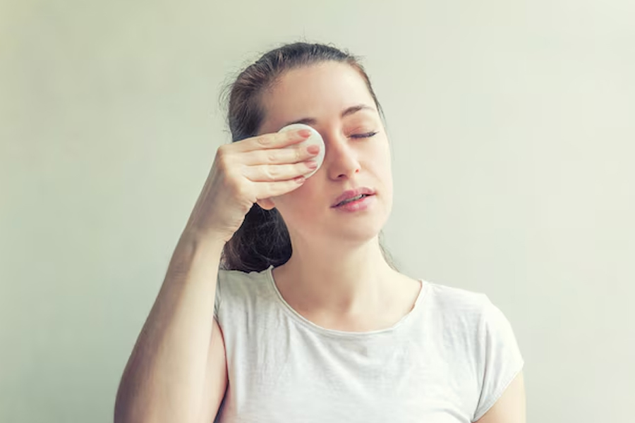 eye symptoms kidney problem warning signs