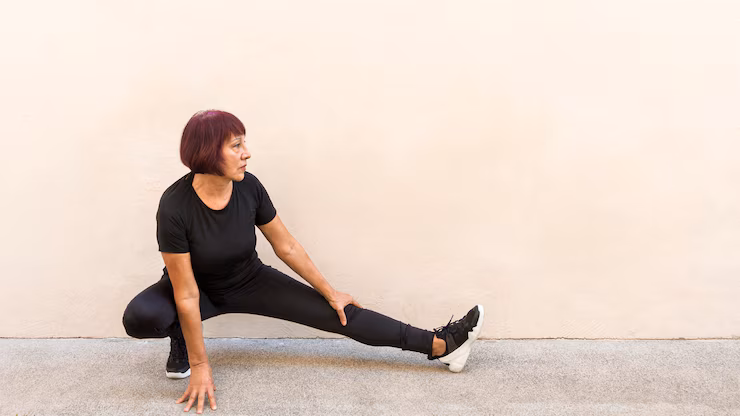 Low Lunge with Side Stretch