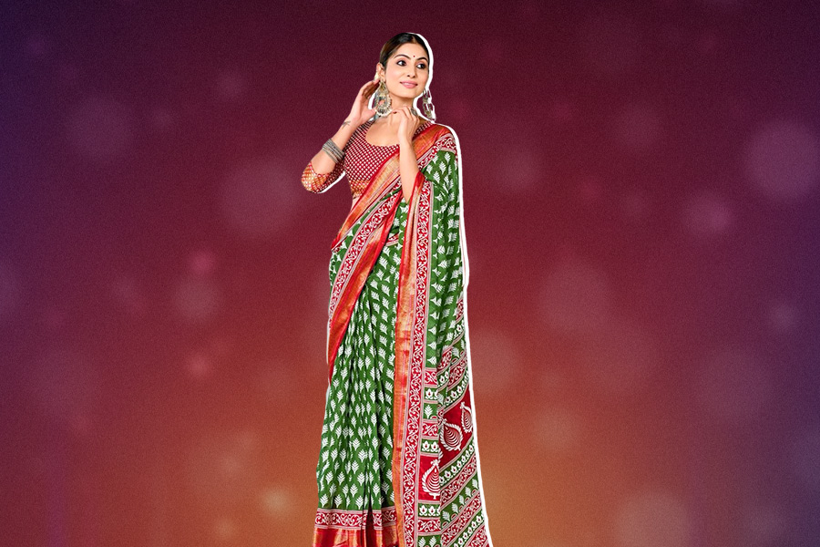 Block Print Plain Green Saree With Red Blouse Design