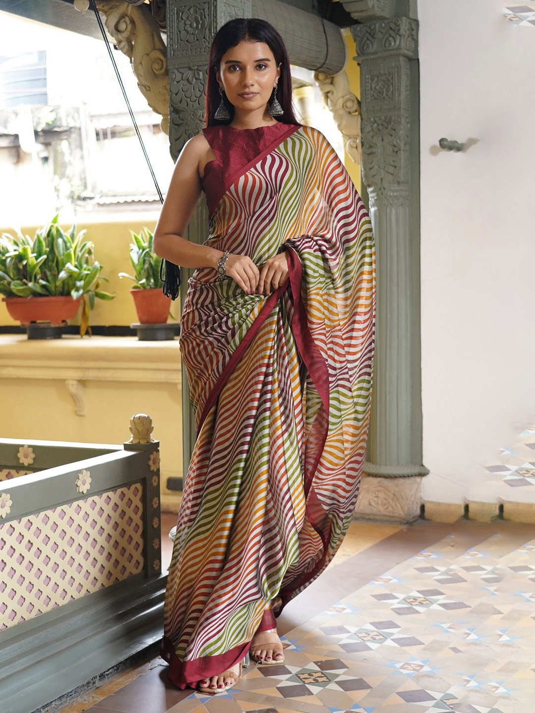 Leheriya Multicolour Saree Design For Sawan