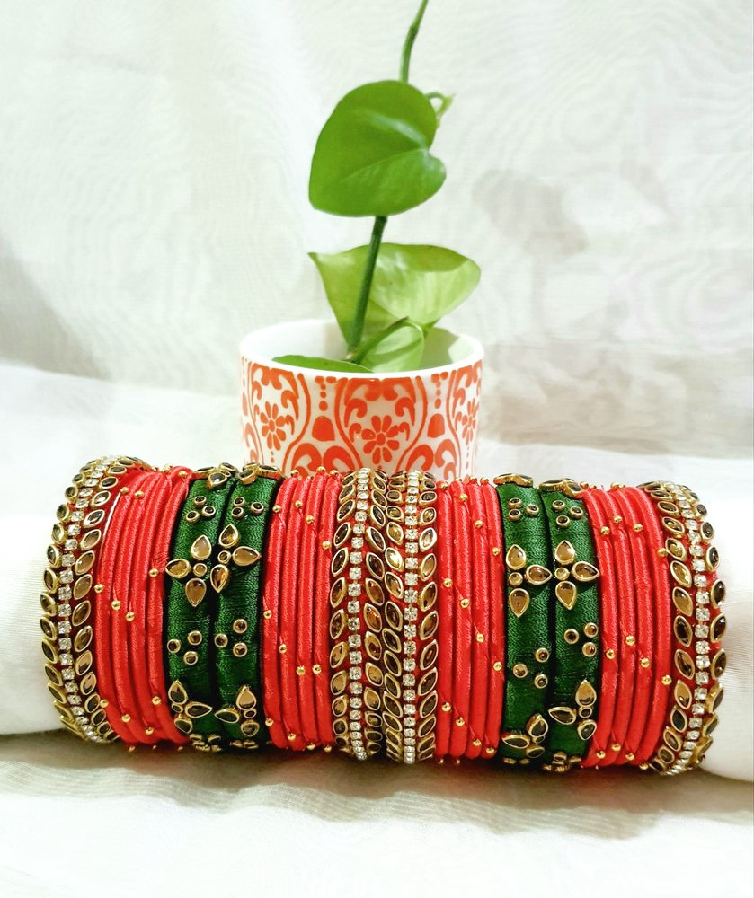 Kundan Handmade Red And Green Bangle Set