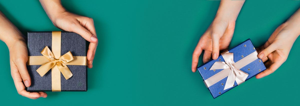 Gift Ideas For Girlfriends Day 2025