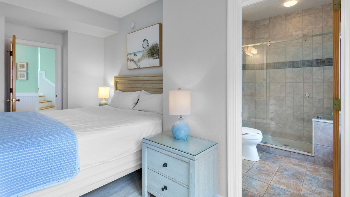 Vastu Tips To Follow If You Have an Attached Bathroom in Your Bedroom