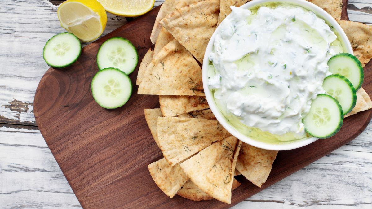 Cucumber and Dill Dahi Dip (Indian Tzatziki)
