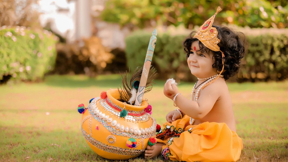 Janmashtami 2025 Useful Tips to Dress Your Baby as Lord Krishna or Goddess Radha