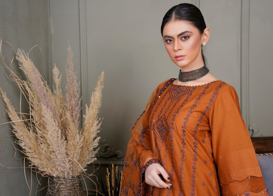 New-age Minimalism in Ethnic Clothing