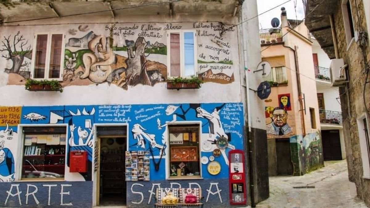 5 Secret Art Districts Around The World For Culture Enthusiasts