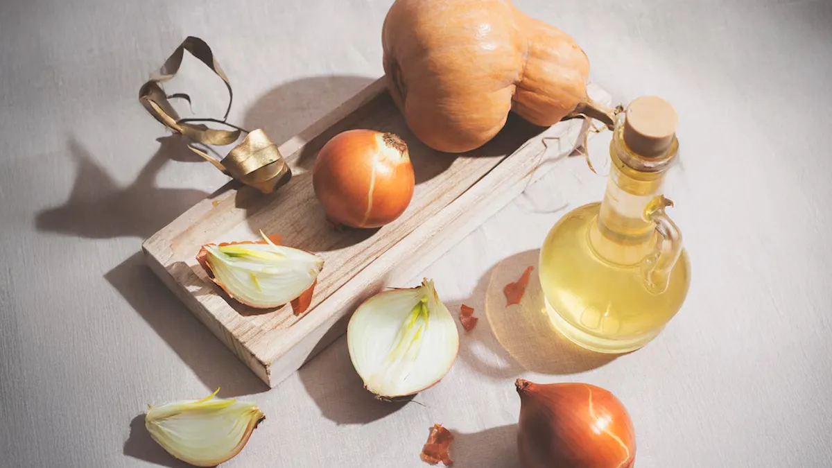 DIY Coconut Oil And Onion Juice For Hair Growth