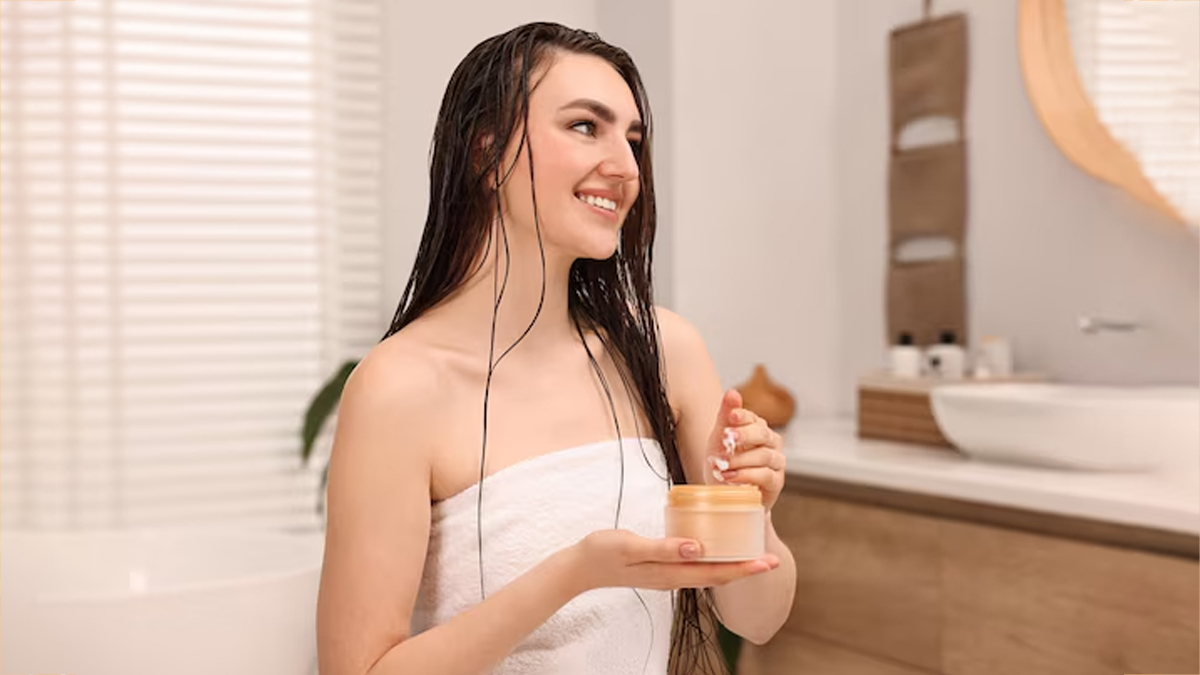 DIY Avocado, Honey, And Olive Oil Hairmask For Dry And Damaged Hair