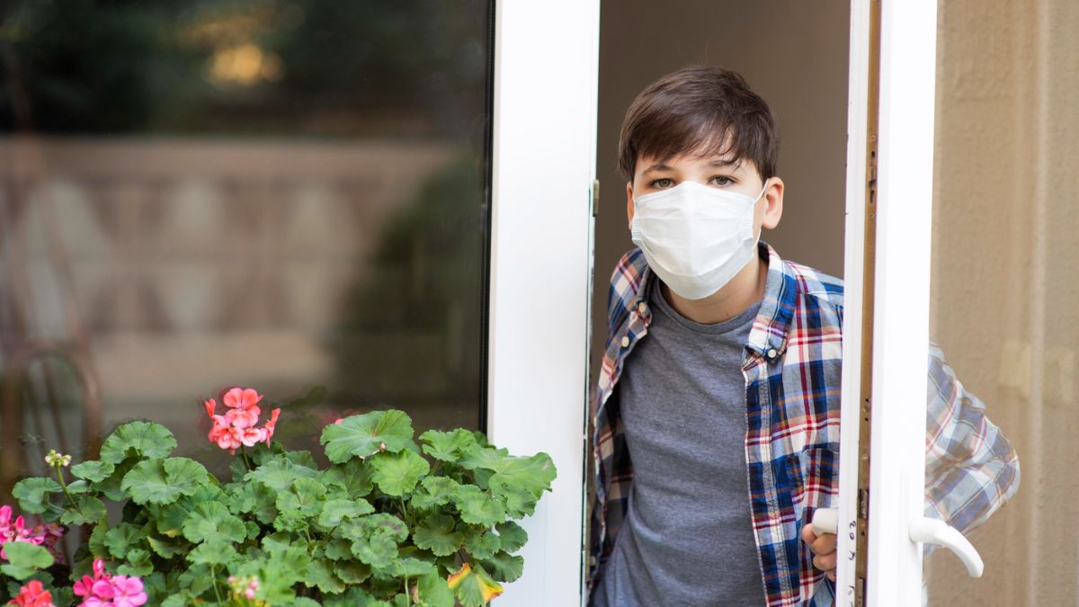 5 Expert Tips On How To Protect Your Kids From Severe Air Pollution