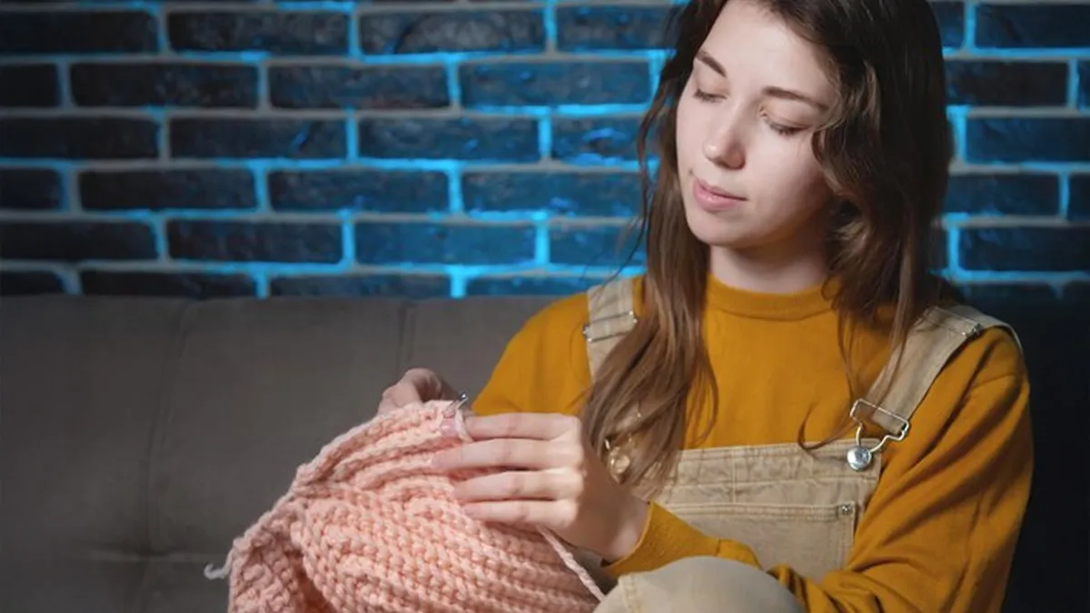 5 Simple Hacks To Refresh Your Woollen Clothes This Winter