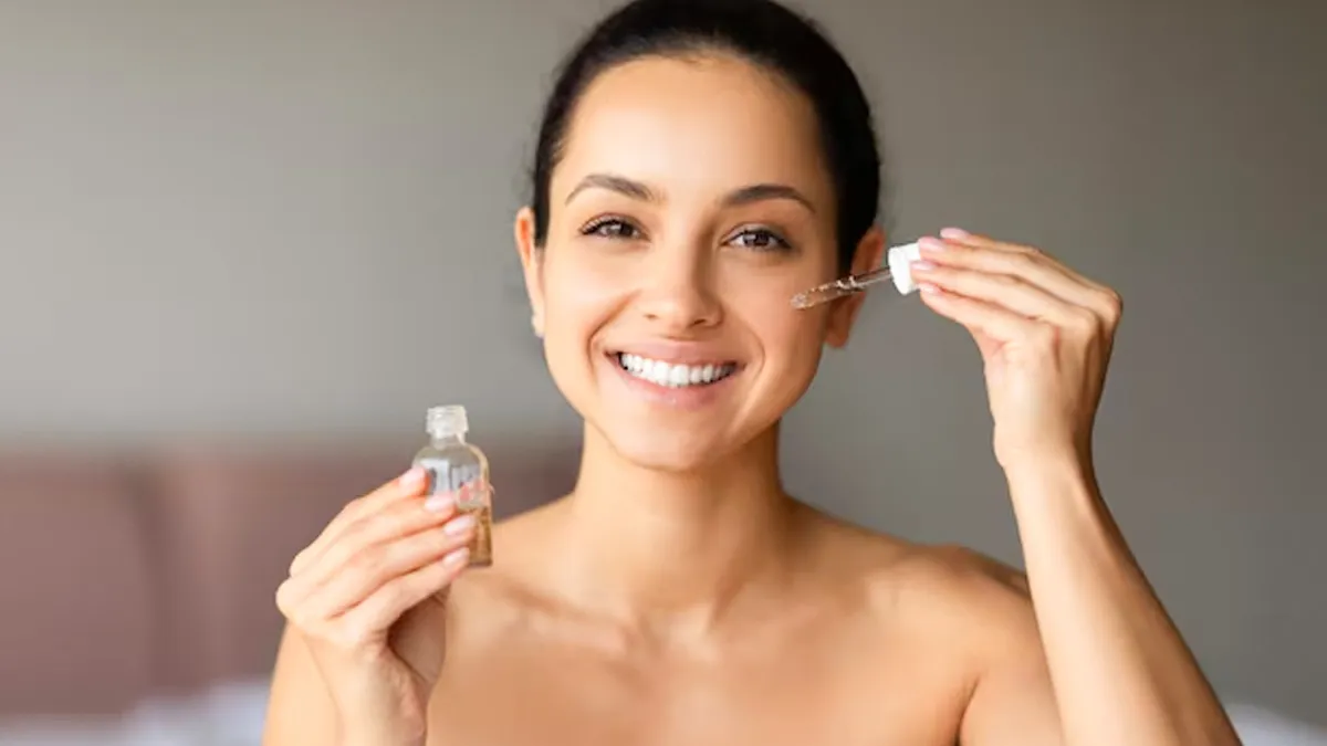 Top 7 Hydrating Serums To Beat Winter Dryness